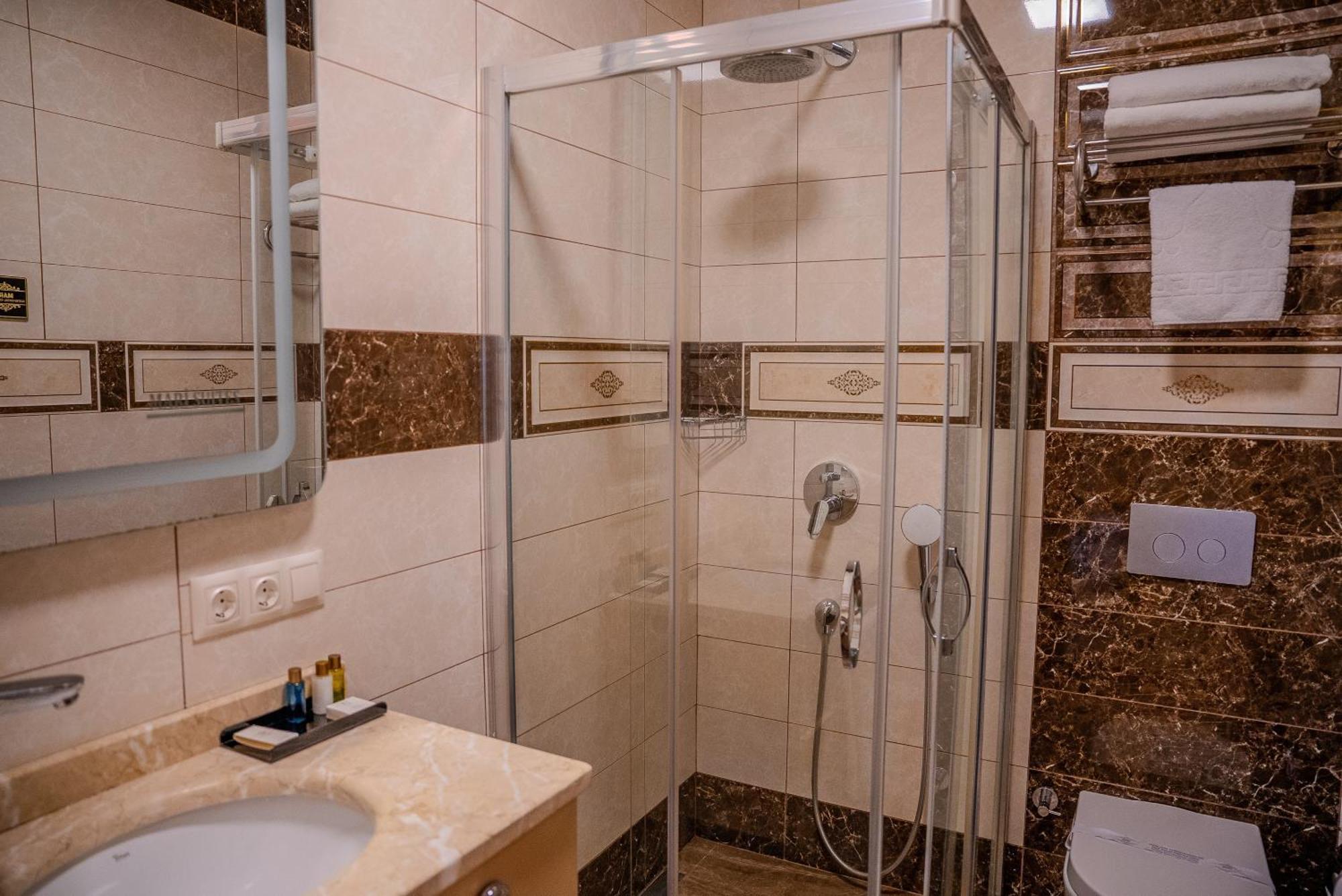 Mari Suites Hotel Стамбул Экстерьер фото